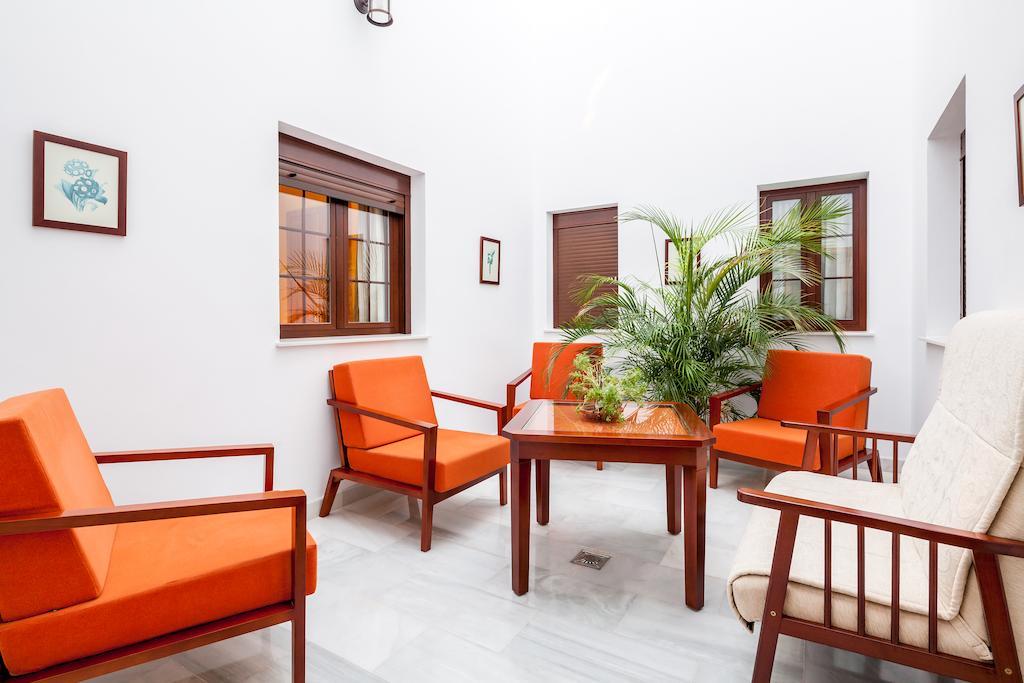 Hotel Las Casas Del Duque Osuna Kültér fotó